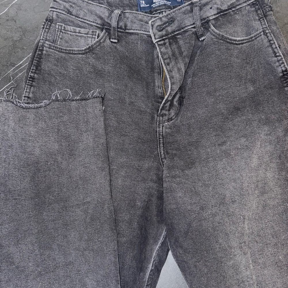 Women’s Gray Jeans